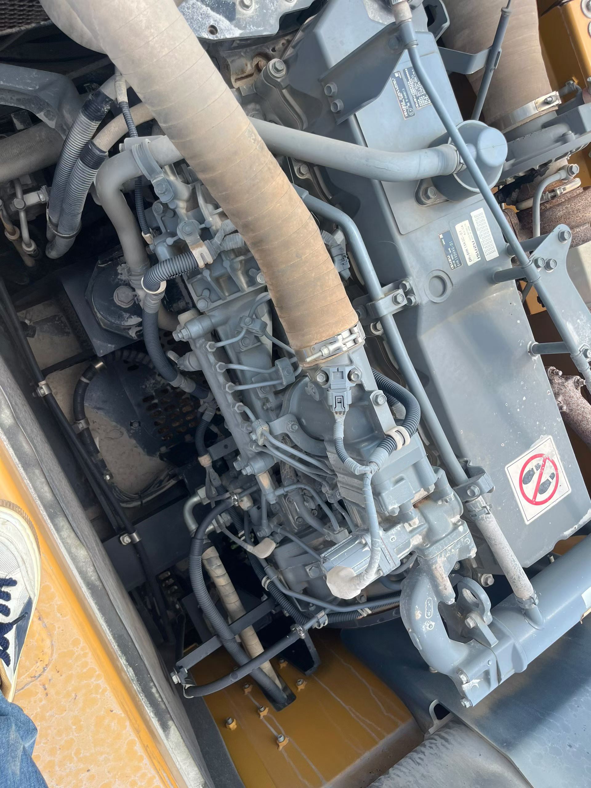 Buy Sany SY305C Used Excavator / 6