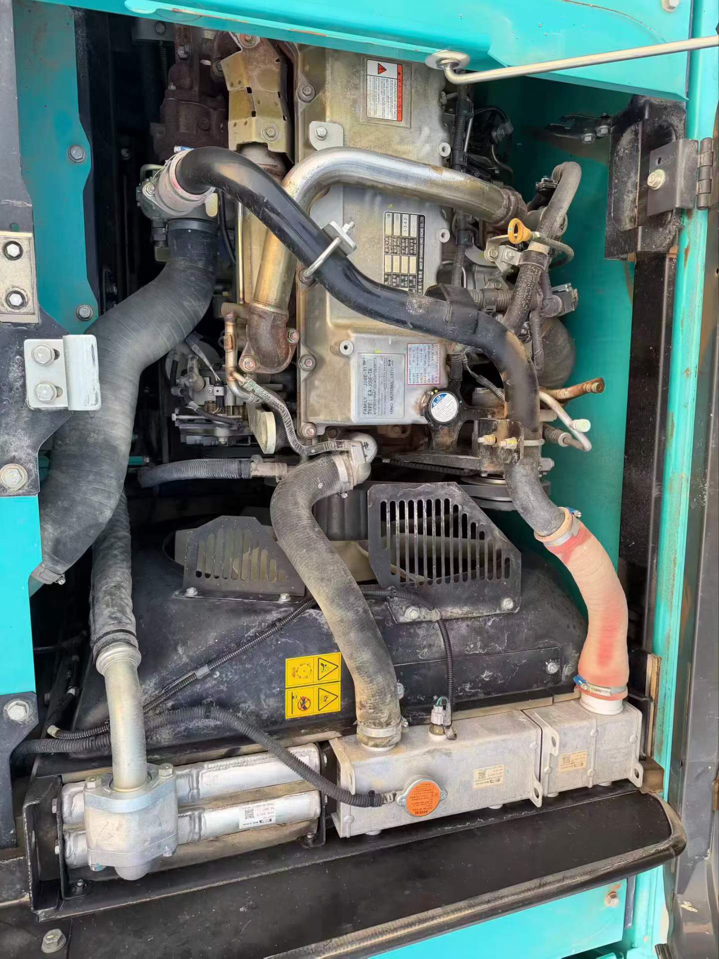 Buy Kobelco SK200 Used Excavator / 2