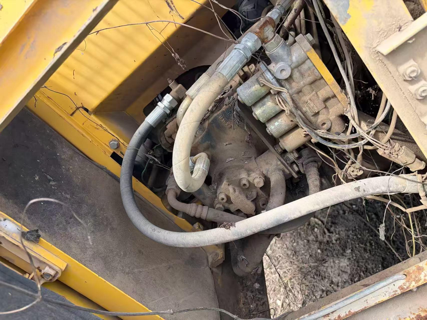 Buy Komatsu PC120-6E Used Excavator / 4