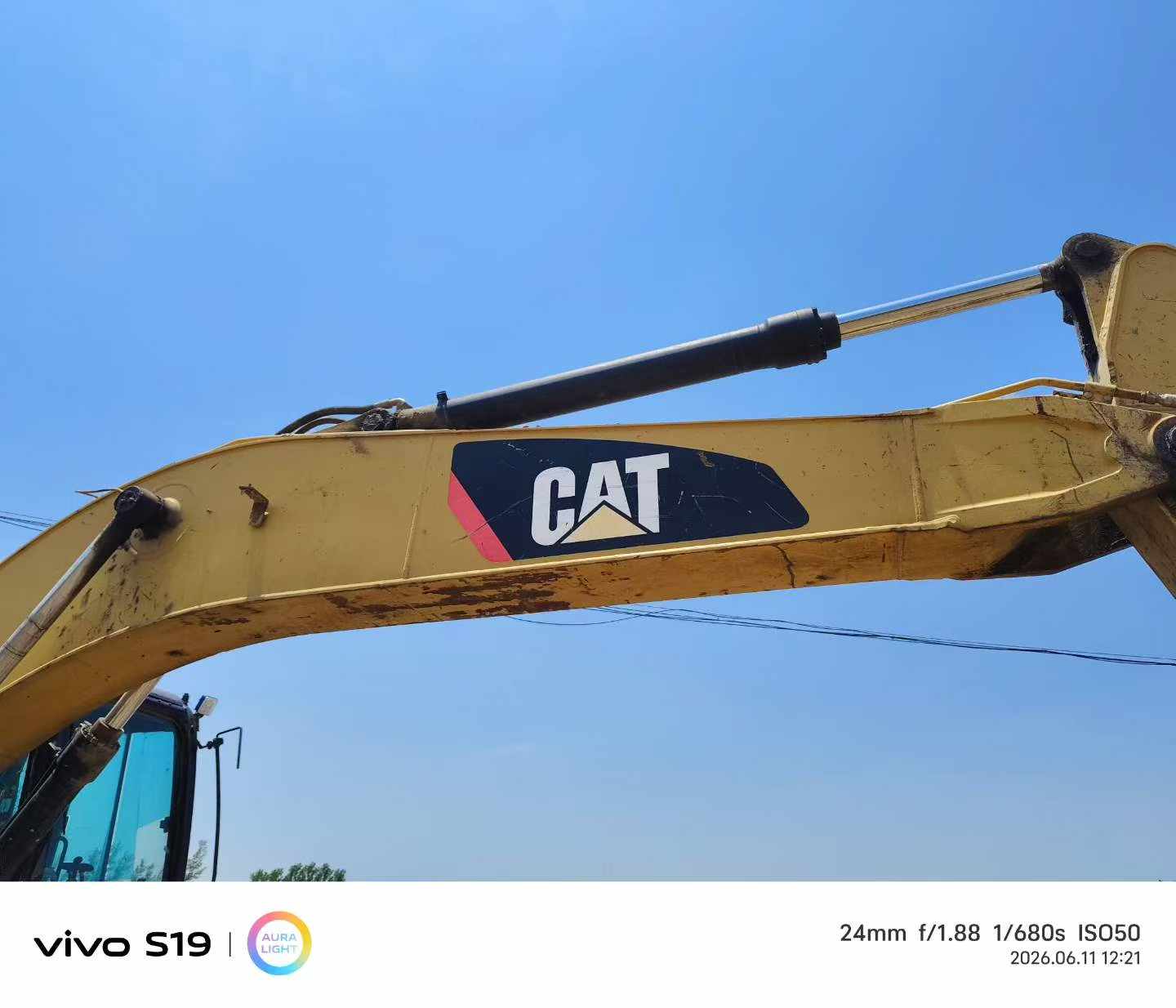 Buy Caterpillar 320A Used Excavator / 9