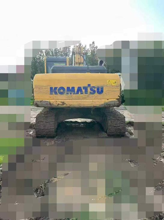 Buy Komatsu PC210 Used Excavator / 1