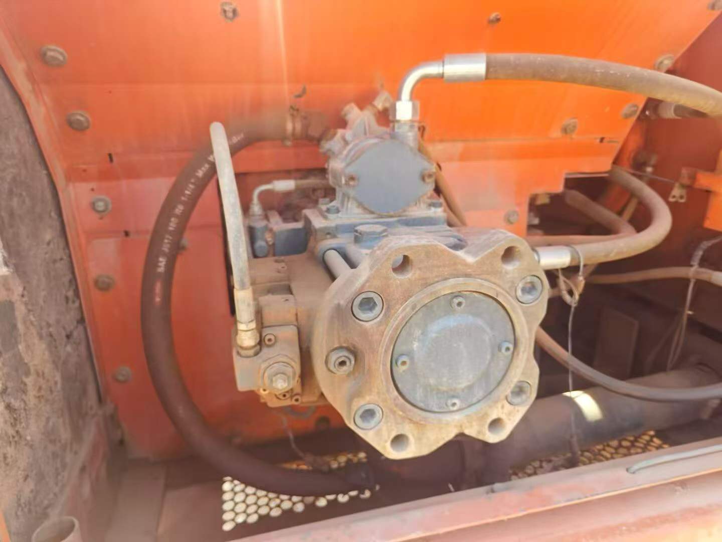 Buy Doosan DH215-7 Used Excavator / 6