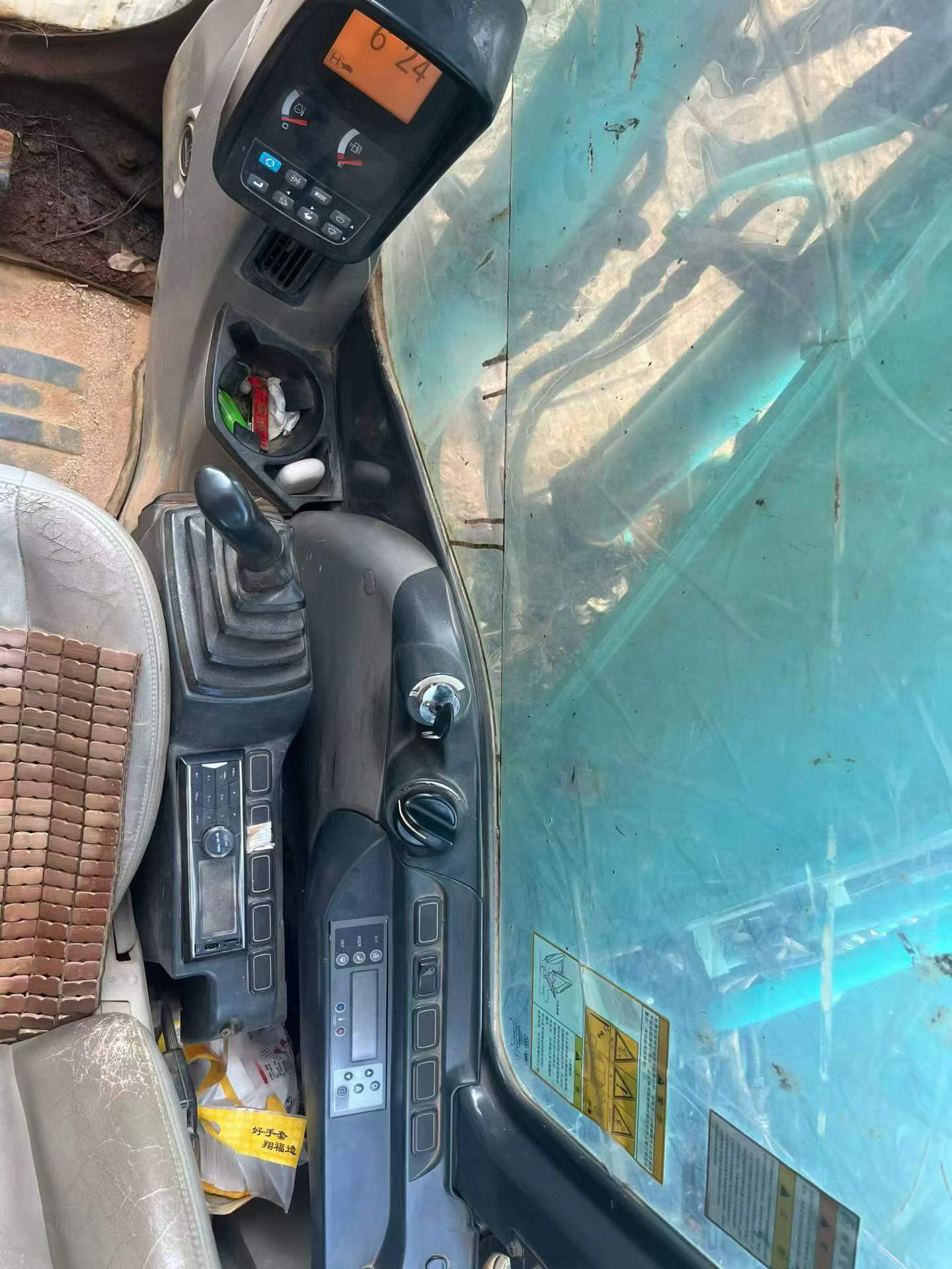 Buy Kobelco SK130-8 Used Excavator / 6