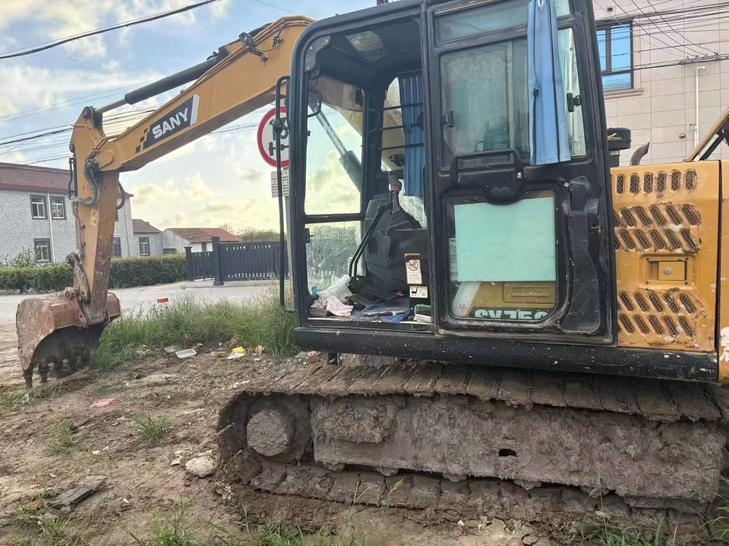 Buy Sany SY75C-8 Used Excavator / 1