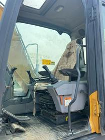 Buy XCMG XE150 Used Excavator / 6 Buy XCMG XE150 Used Excavator / 6