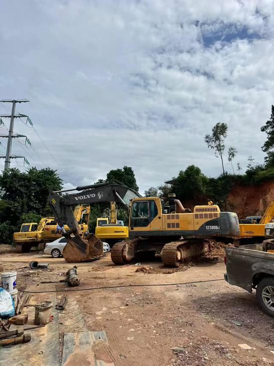 Buy Volvo EC460 Used Excavator / 1