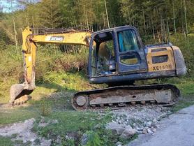 Buy XCMG XE135B Used Excavator / 3 Buy XCMG XE135B Used Excavator / 3
