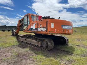 Buy Doosan S300 Used Excavator / 8 Buy Doosan S300 Used Excavator / 8