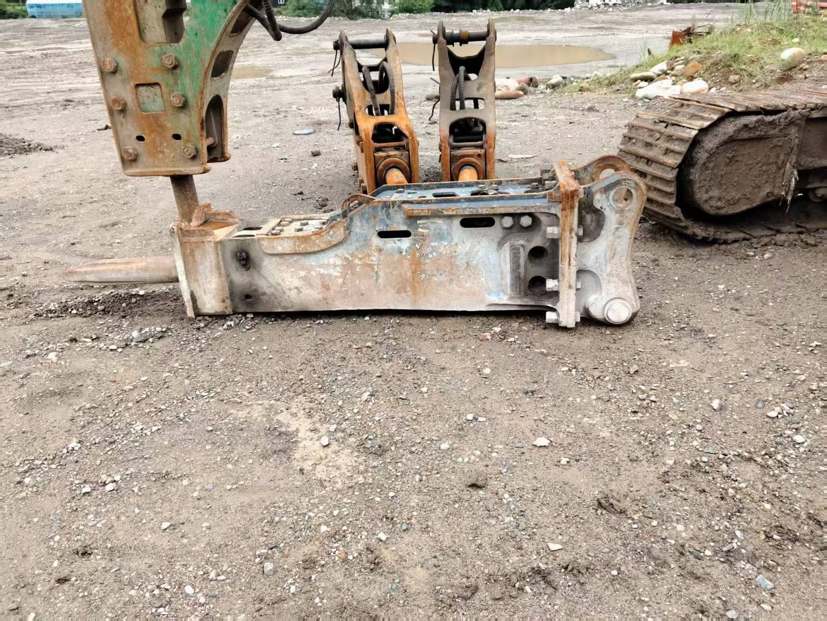 Buy Komatsu Used Excavator / 7