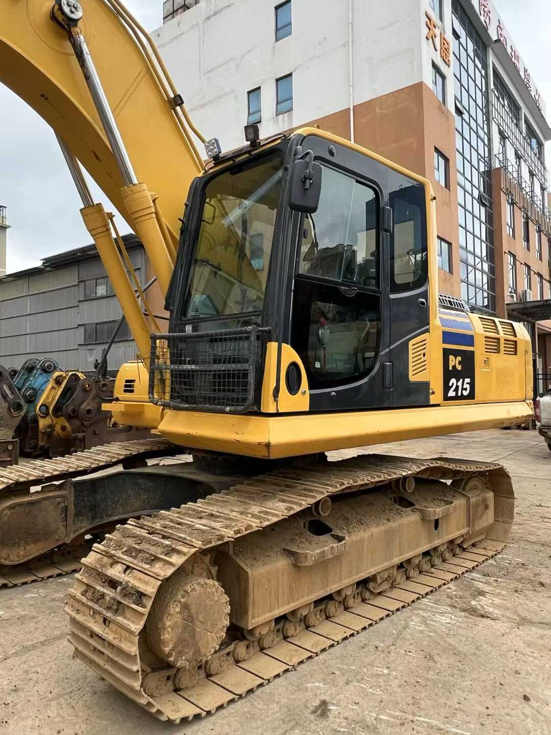 Buy Komatsu HB215LC-1 Used Excavator / 5