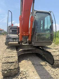 Buy Hitachi ZX130-5A Used Excavator / 2 Buy Hitachi ZX130-5A Used Excavator / 2