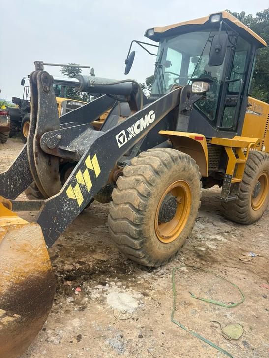Buy XCMG ZL30E Used Loader / 1