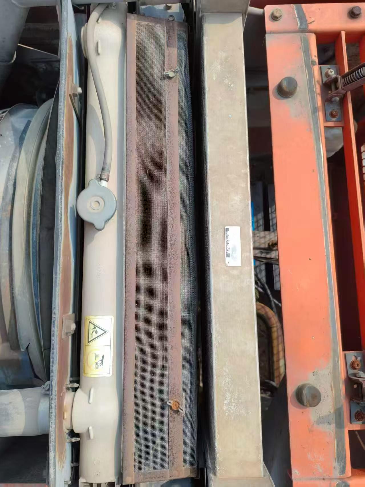 Buy Hitachi ZX200-3G Used Excavator / 6