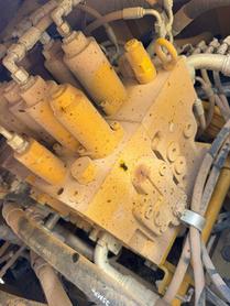 Buy Sany SY200C Used Excavator / 8 Buy Sany SY200C Used Excavator / 8