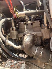 Buy Hitachi EX250-5 Used Excavator / 4 Buy Hitachi EX250-5 Used Excavator / 4
