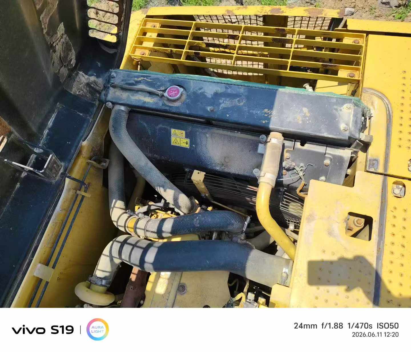 Buy Caterpillar 320A Used Excavator / 8