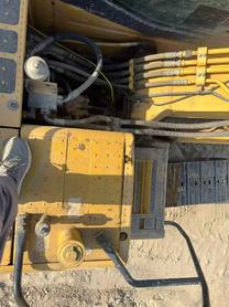 Buy Komatsu PC130-8 Used Excavator / 8 Buy Komatsu PC130-8 Used Excavator / 8