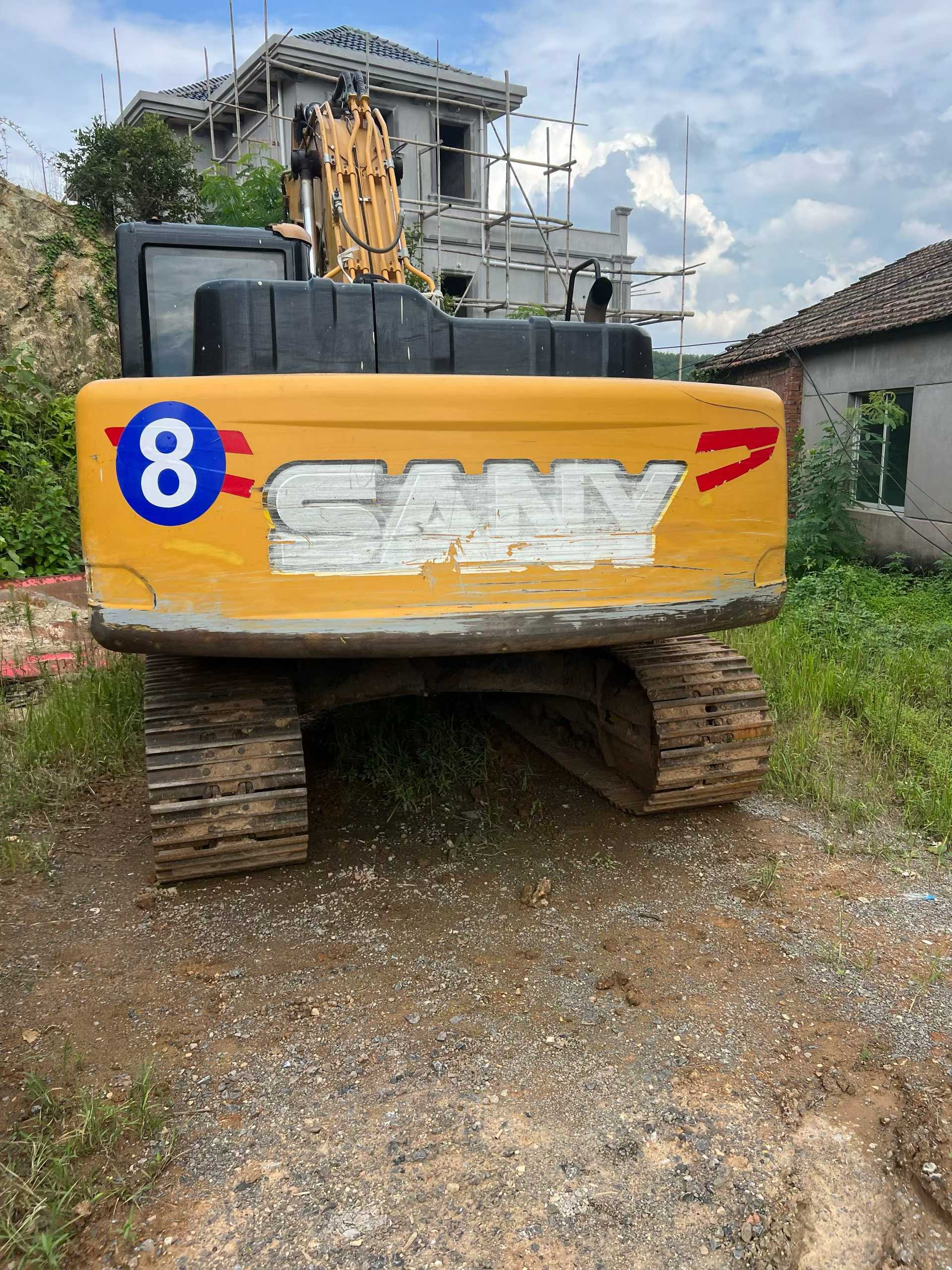 Buy Sany SY200C Used Excavator / 3
