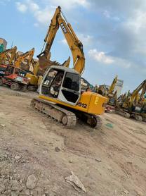 Buy Kato HD512-6 Used Excavator / 3 Buy Kato HD512-6 Used Excavator / 3