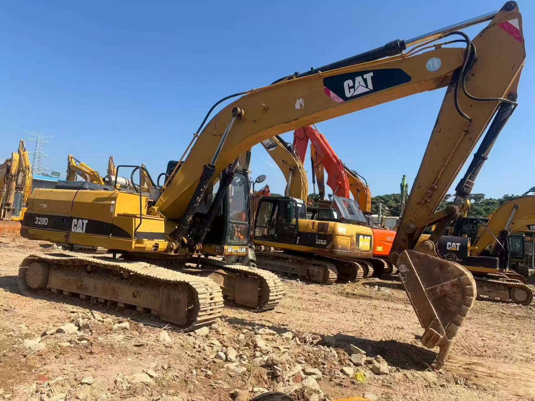 Buy Caterpillar 320A Used Excavator / 3