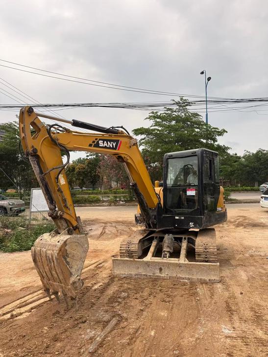 Buy Sany SY55 Used Excavator / 1