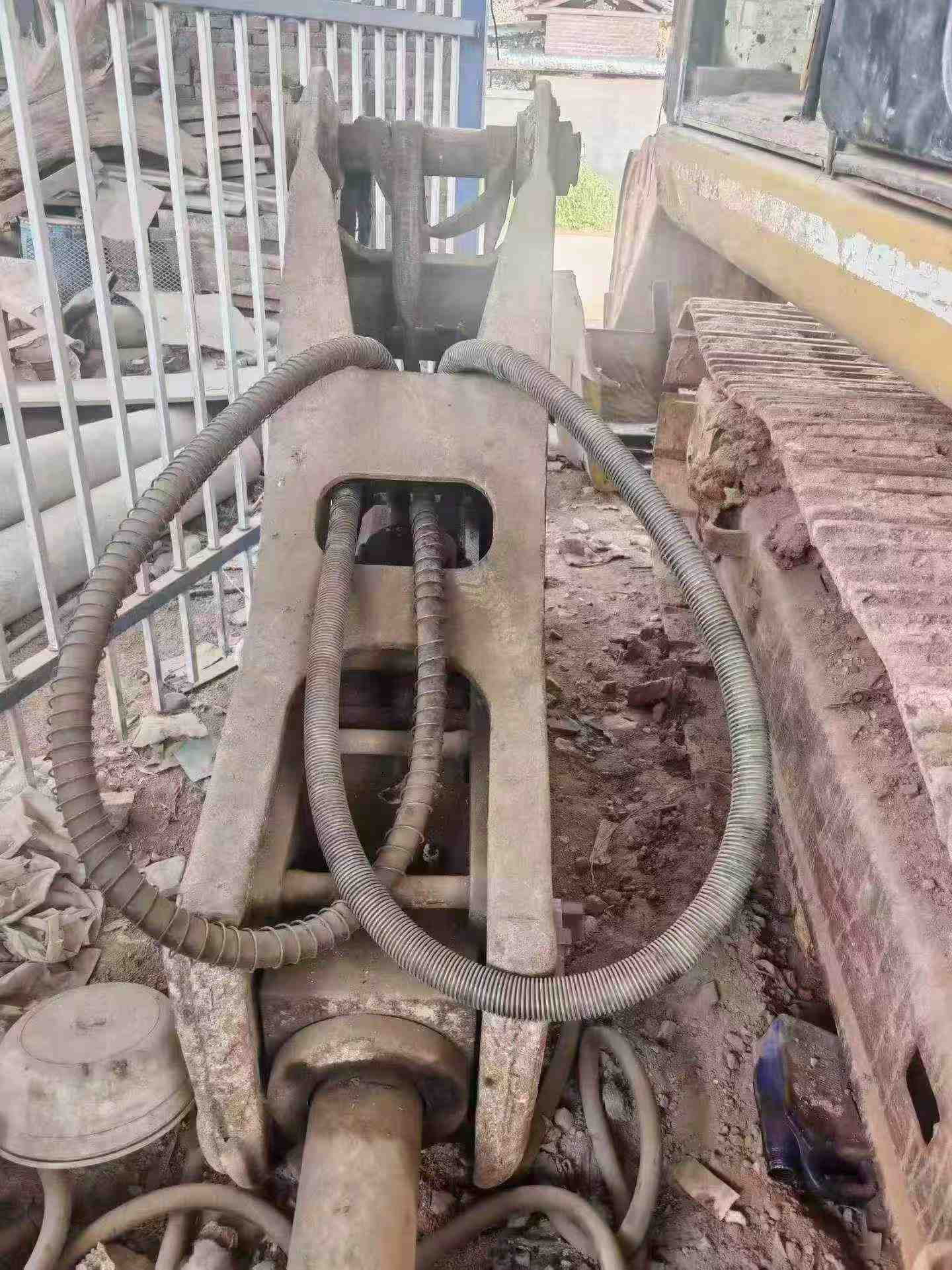 Buy Caterpillar 320D Used Excavator / 3