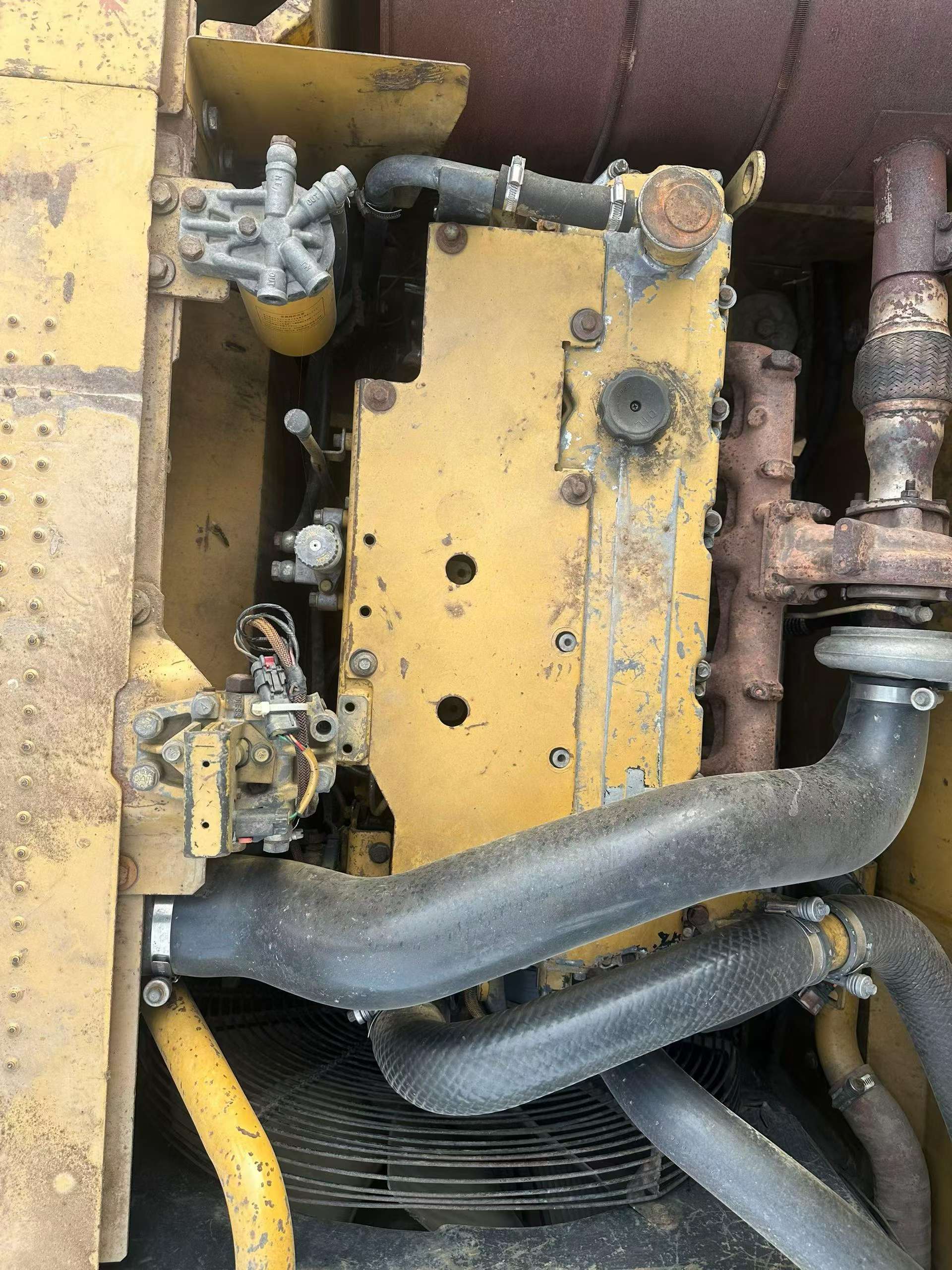 Buy Caterpillar 320D Used Excavator / 8