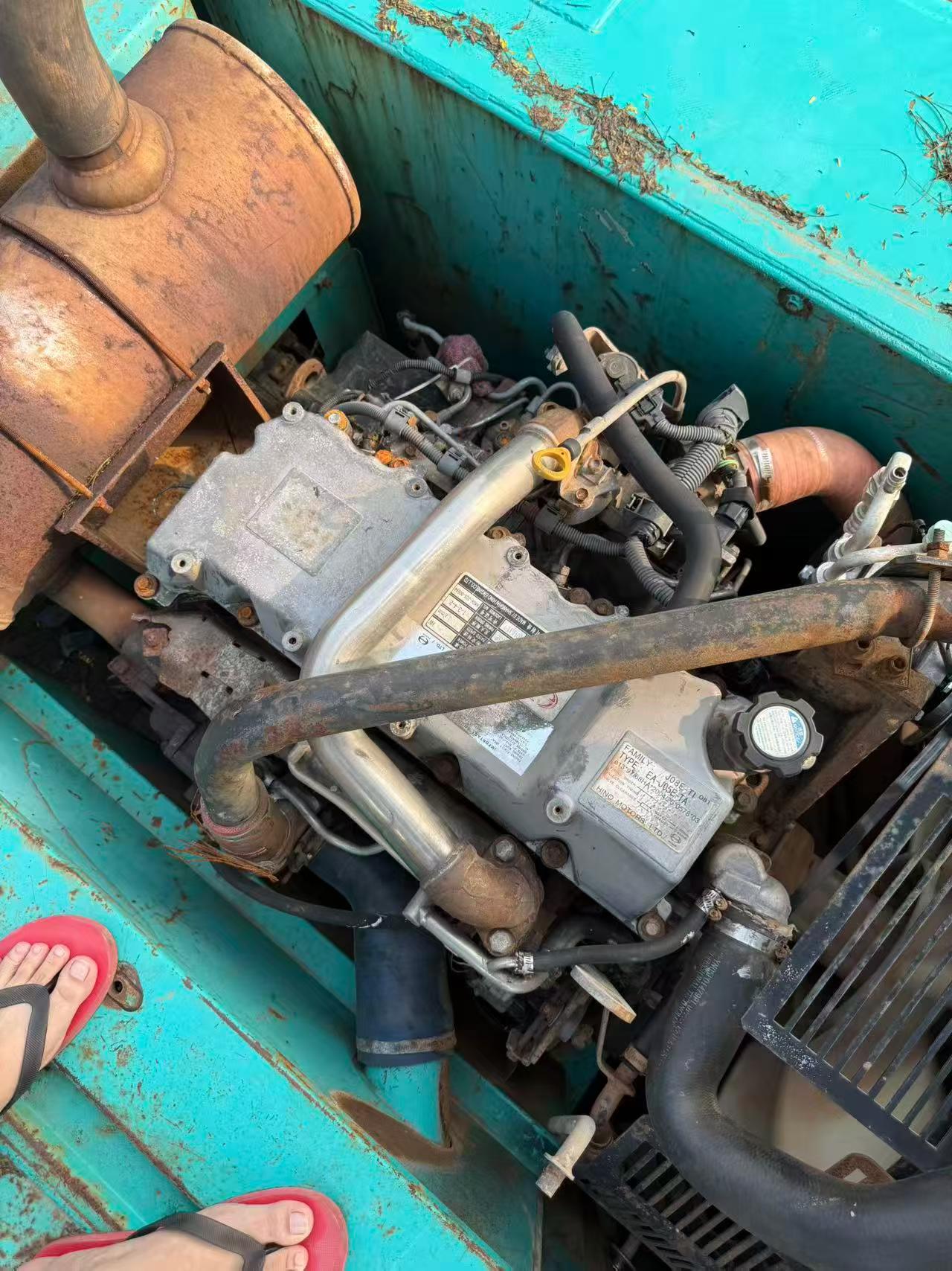 Buy Kobelco SK2008 Used Excavator / 5