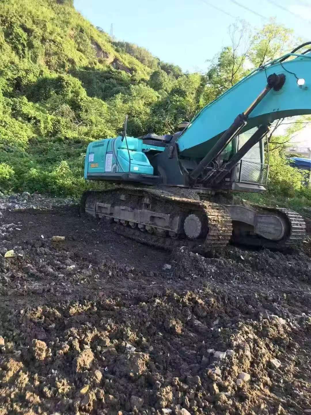 Buy Kobelco SK380D Used Excavator / 3