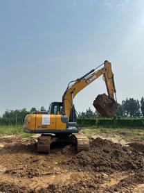 Buy XCMG XE150 Used Excavator / 3 Buy XCMG XE150 Used Excavator / 3