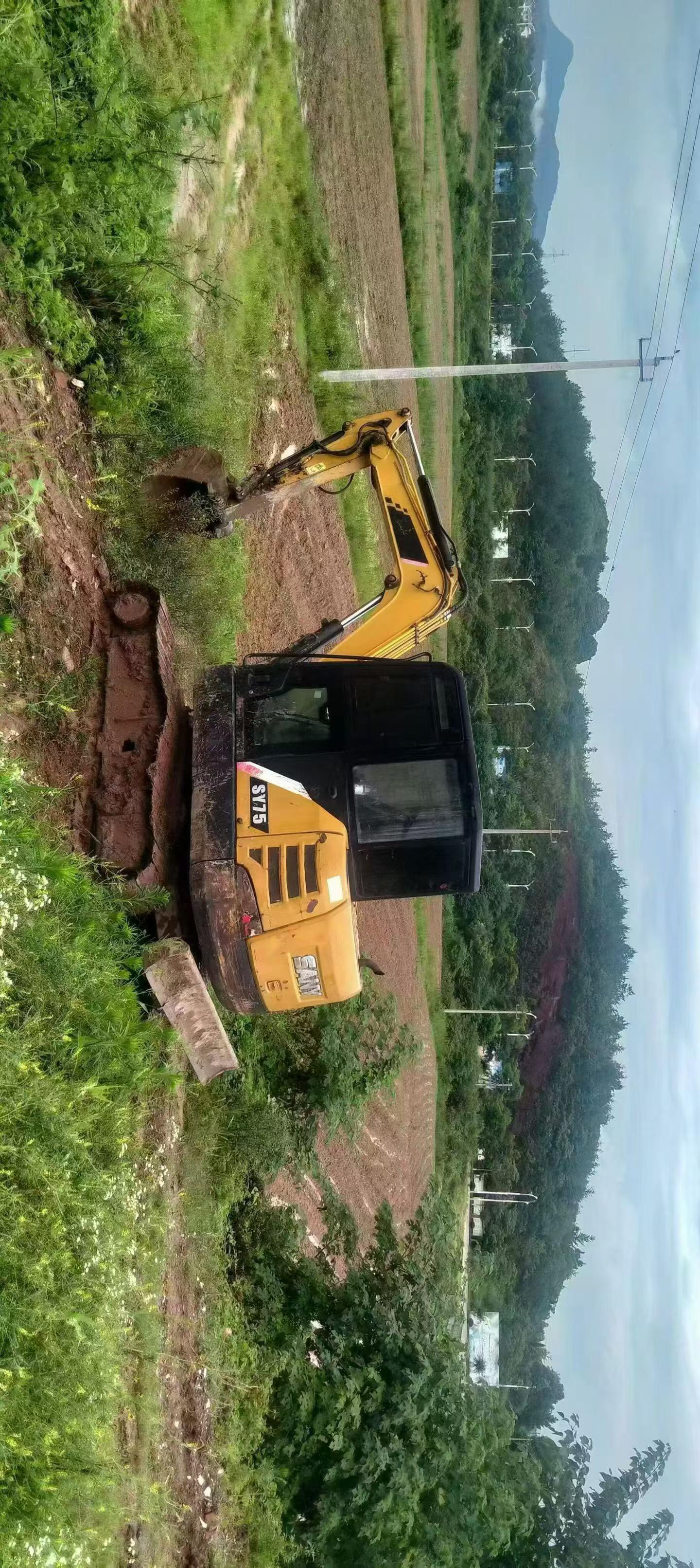Buy Sany SY55 Used Excavator / 2