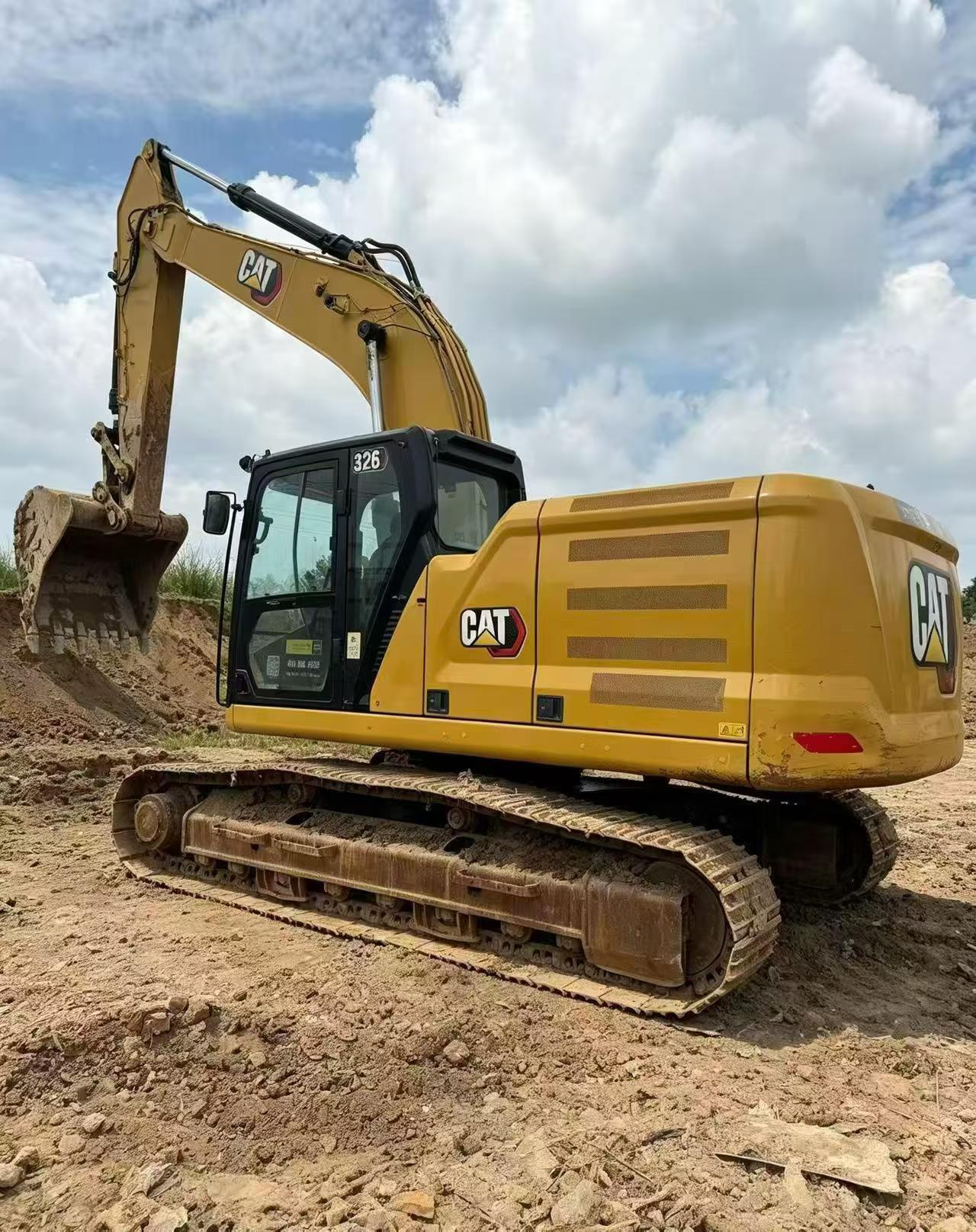 Buy Caterpillar 326DL Used Excavator / 3