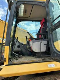 Buy Komatsu PC240-6 Used Excavator / 5 Buy Komatsu PC240-6 Used Excavator / 5