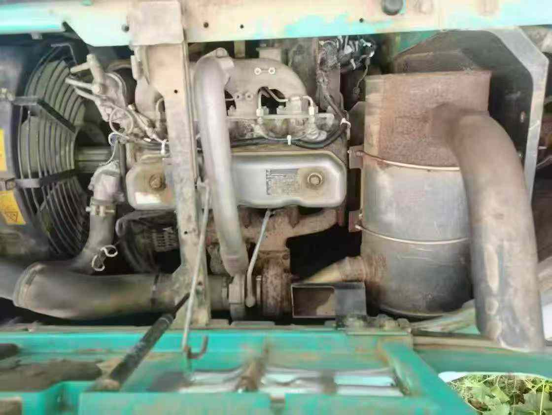 Buy Kobelco SK115SR Used Excavator / 6