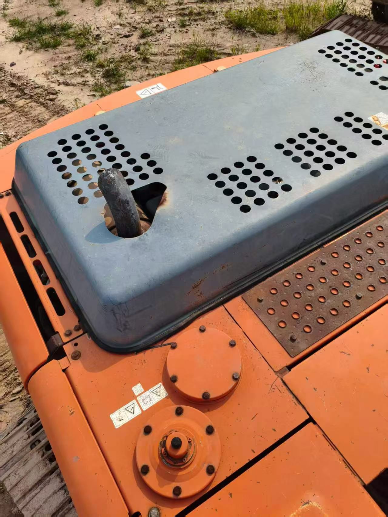Buy Hitachi ZX200-3G Used Excavator / 5