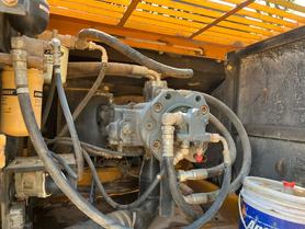 Buy Kato Used Excavator / 4 Buy Kato Used Excavator / 4