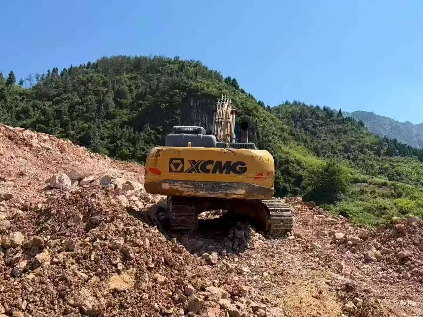 Buy XCMG XE380K Used Excavator / 2