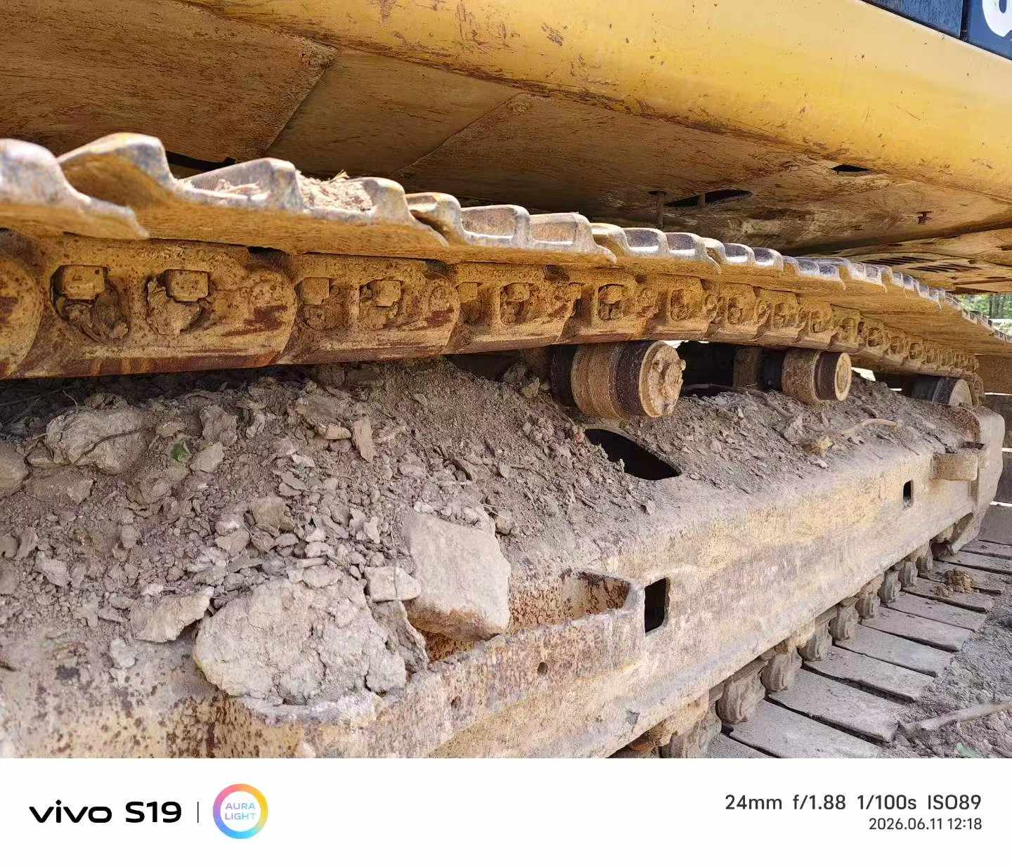 Buy Caterpillar 320A Used Excavator / 2