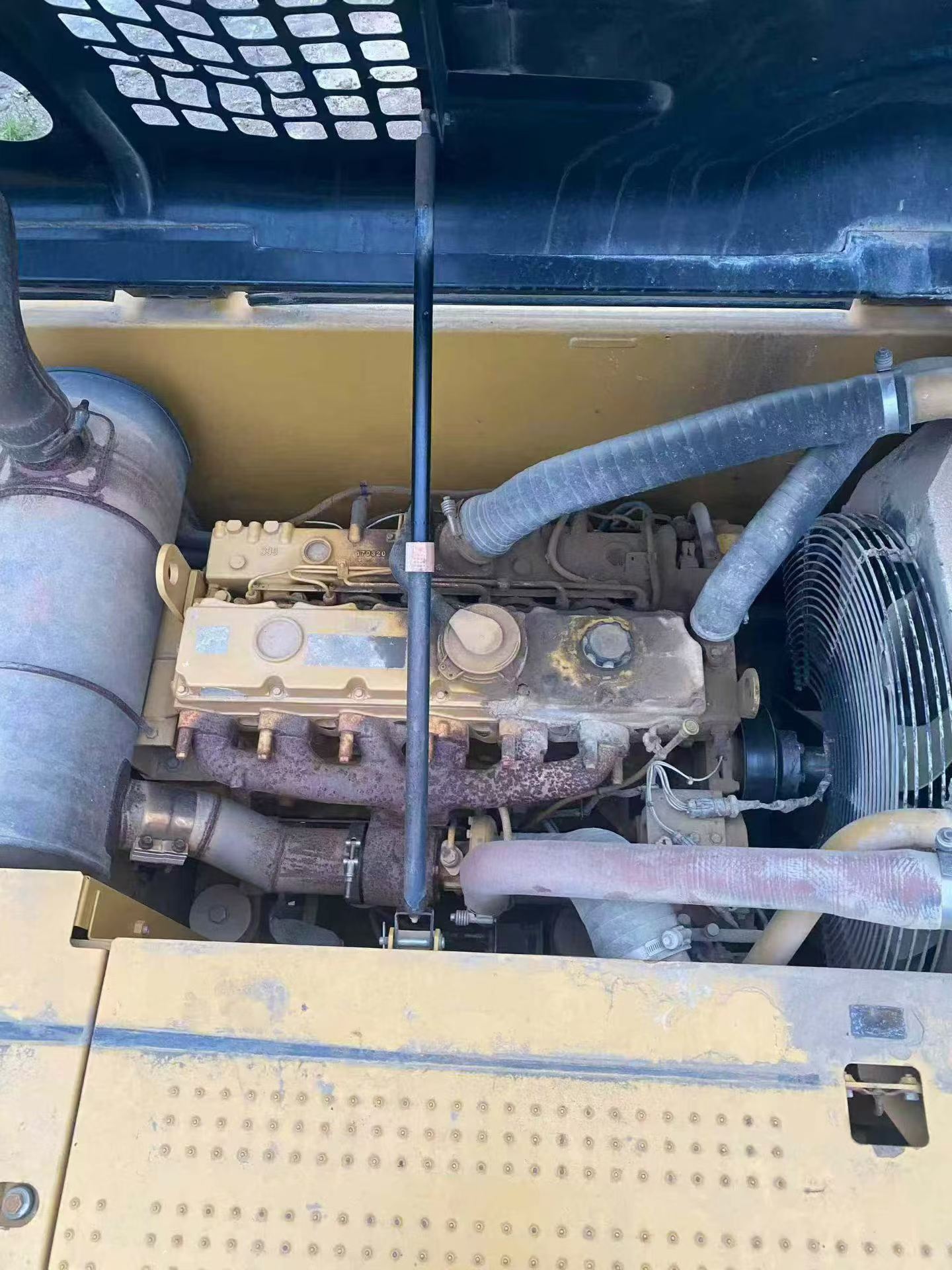 Buy Caterpillar 320D Used Excavator / 6