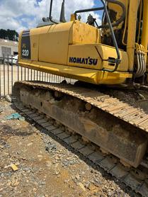 Buy Komatsu PC210 Used Excavator / 5 Buy Komatsu PC210 Used Excavator / 5