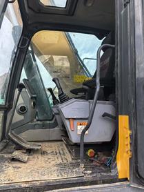 Buy XCMG XE245D Used Excavator / 7 Buy XCMG XE245D Used Excavator / 7