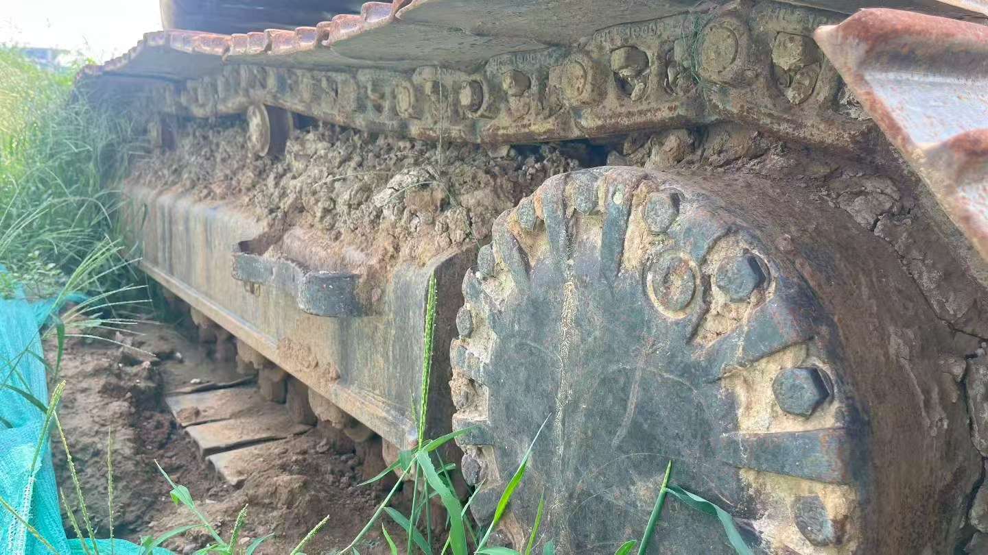 Buy Caterpillar 323D2L Used Excavator / 6 Buy Caterpillar 323D2L Used Excavator / 6