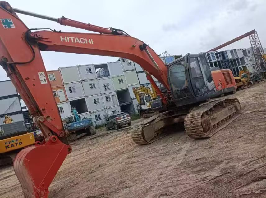 Buy Hitachi EX270 Used Excavator / 3