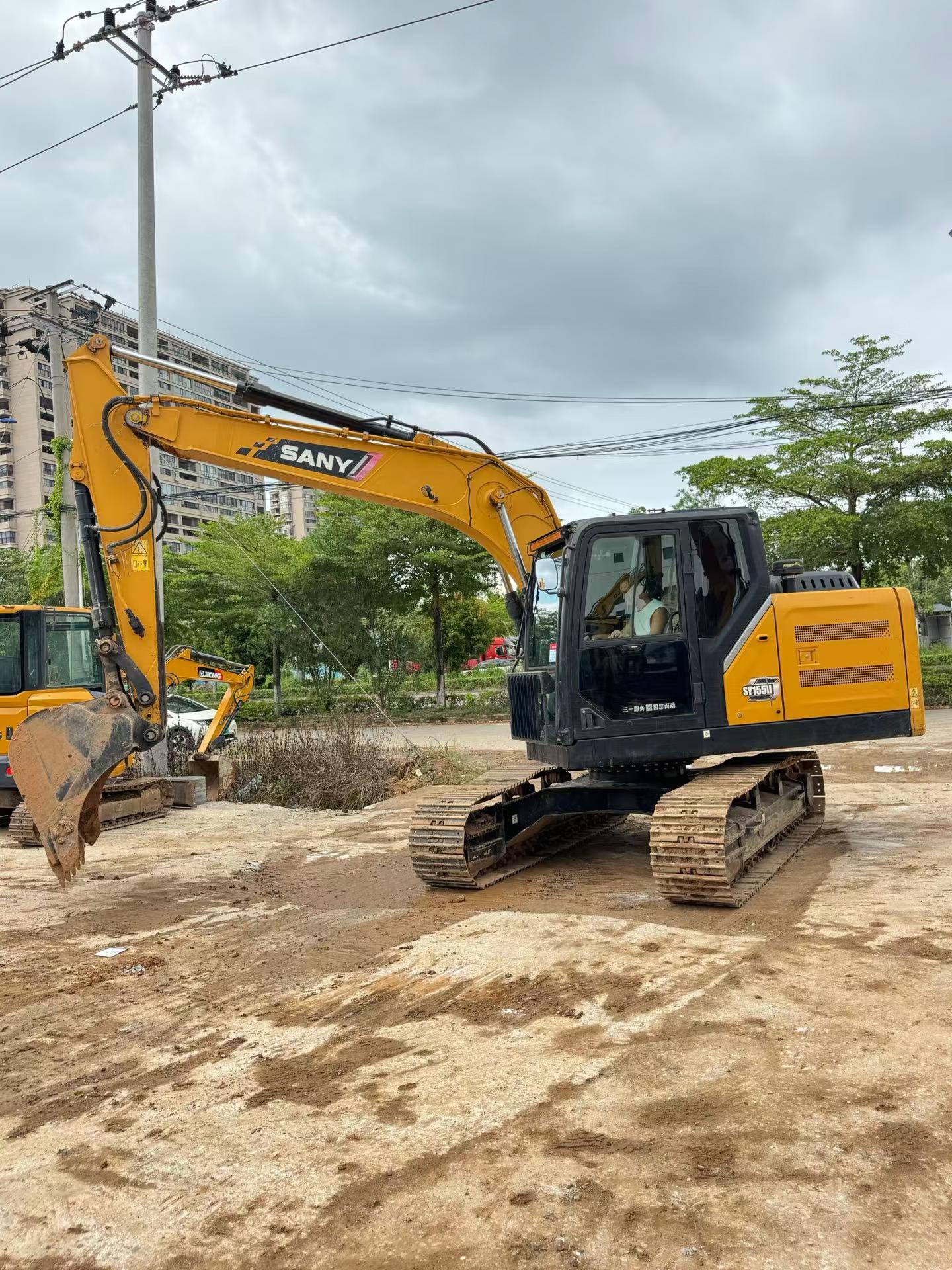 Buy Sany SY155C Used Excavator / 2