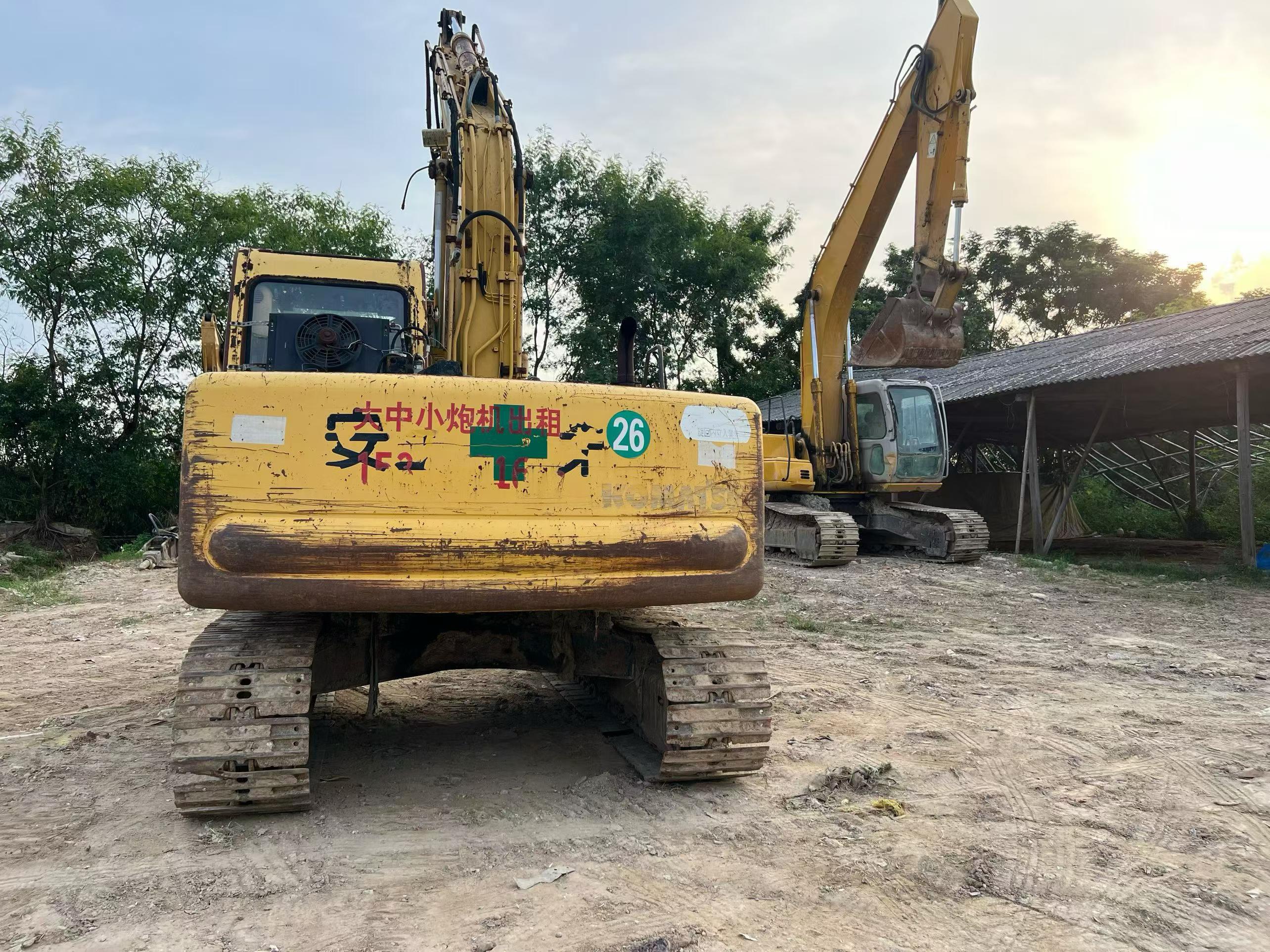 Buy Komatsu PC120-6E Used Excavator / 4 Buy Komatsu PC120-6E Used Excavator / 4