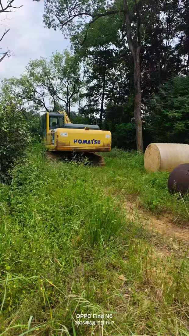 Buy Komatsu PC200-8N1 Used Excavator / 2
