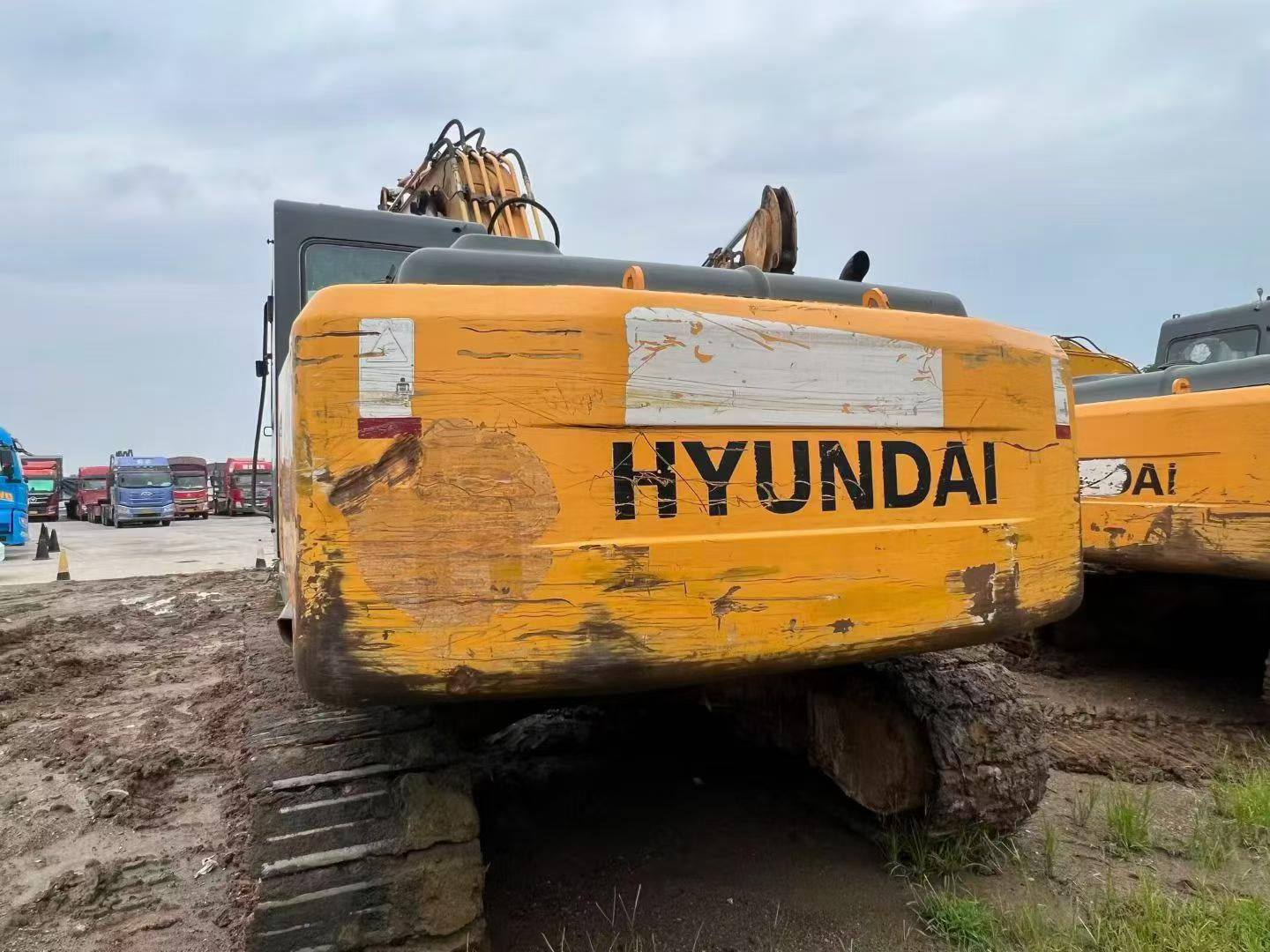 Buy Hyundai R225-7 Used Excavator / 2
