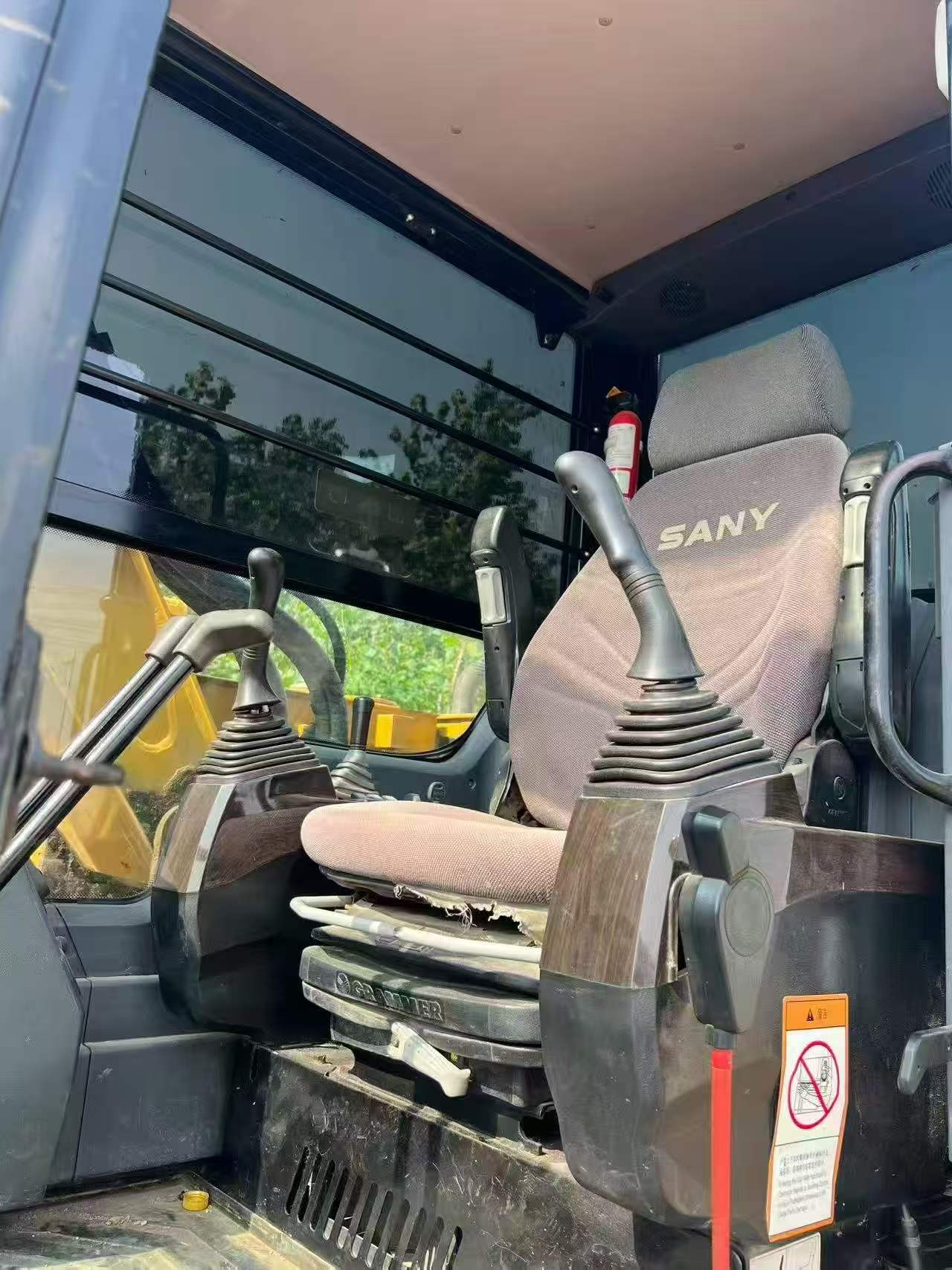Buy Sany SY75 Used Excavator / 5