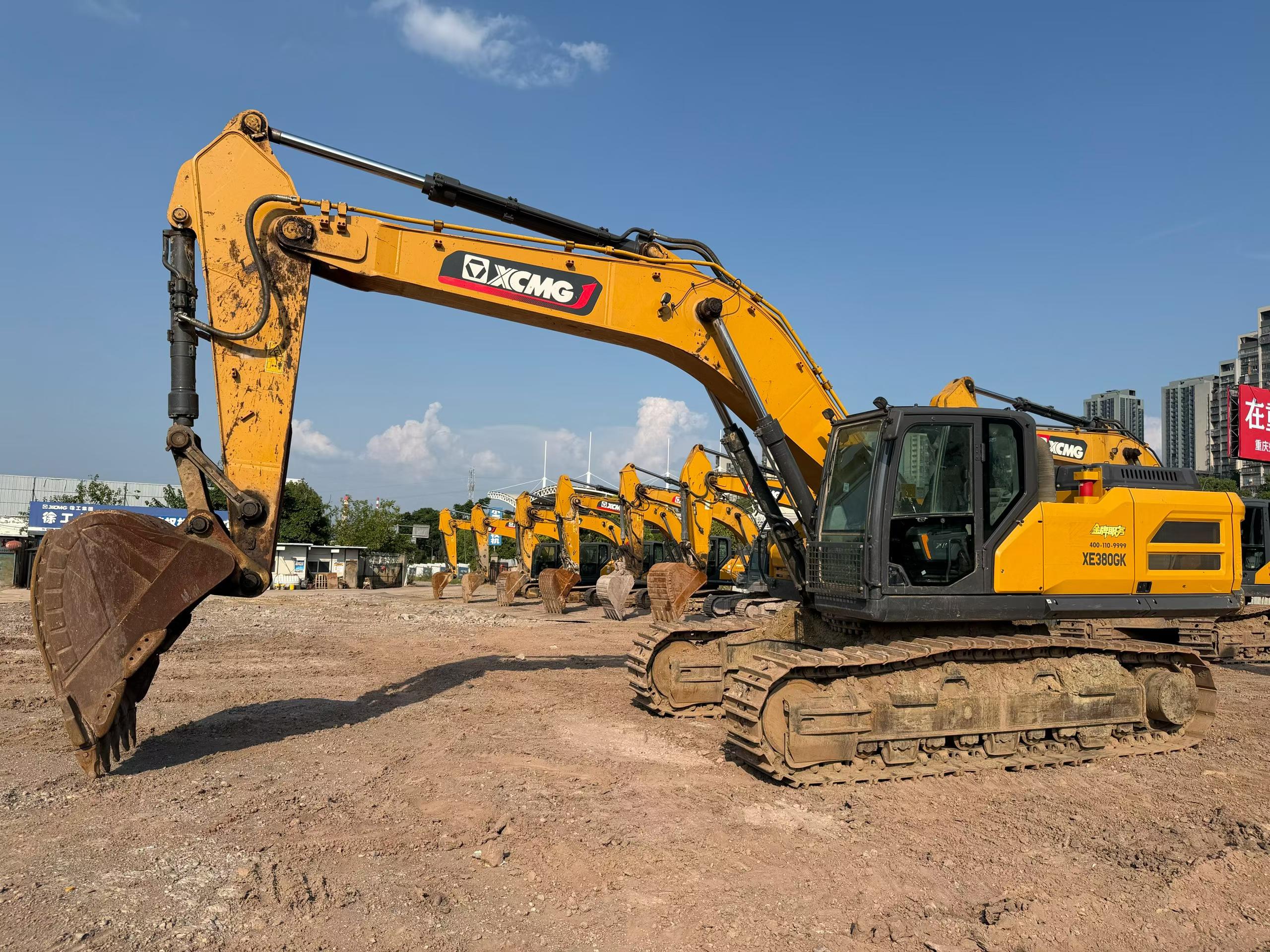 Buy XCMG XE380GK Used Excavator / 1