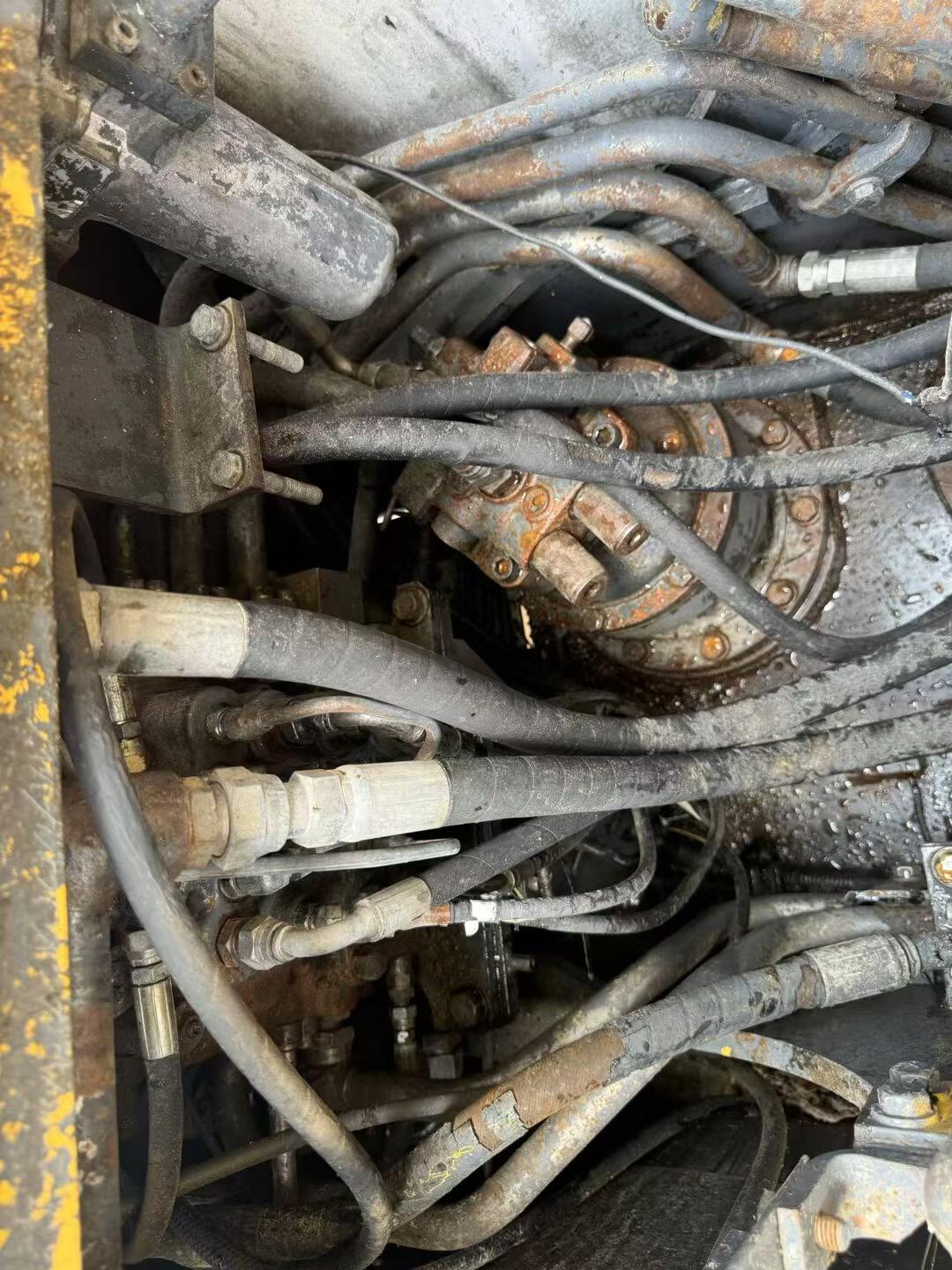 Buy Sumitomo SH120 Used Excavator / 6 Buy Sumitomo SH120 Used Excavator / 6